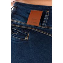 Jean Con Ribete Dhara