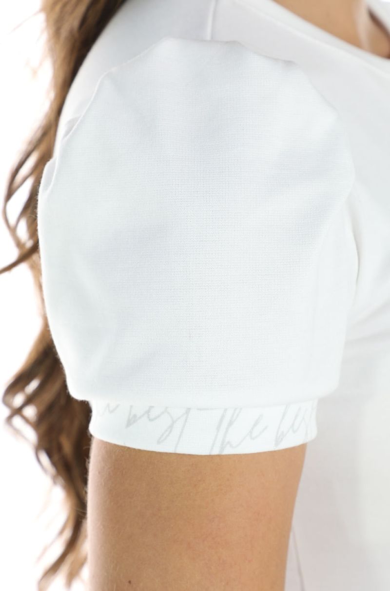 CAMISETA-LIRICA-CTMF129-843-5005-BEIGE_6.jpg