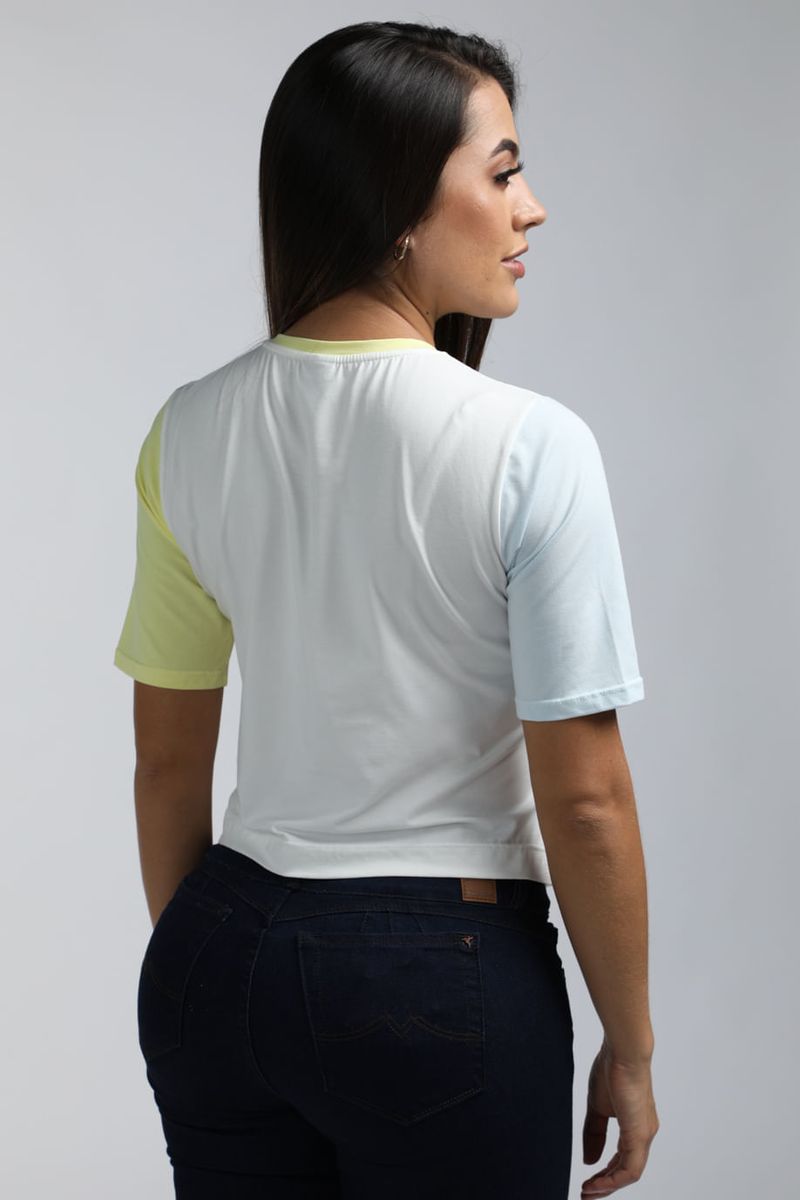 CAMISETA-LIRICA-CTMF129-1101-5465-AZ-CLARO_2.jpg