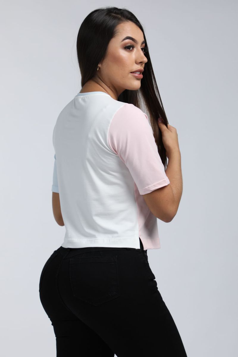CAMISETA-LIRICA-CTMF129-1101-5465-ROSADO_2.jpg