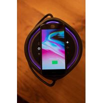 Parlante bluetooth Mini Soundbucket, resistente al agua IP67, luces Led, con cargador inalámbrico y usb, color negro