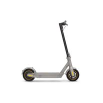 E-scooter NINEBOT MAX G30LP color gris, autonomía 40 km, vel máx 30km/h, llantas de 10" tubeless, doble sistema de freno, luz delantera y posterior